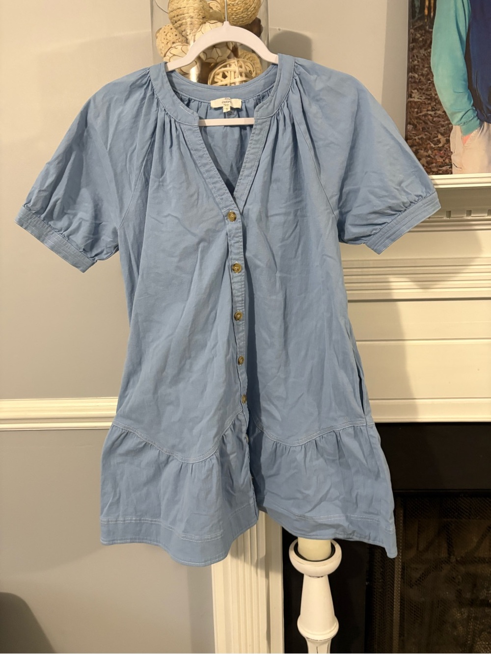 Entro Light Blue Button-Front Short Sleeve Dress size small w/pockets